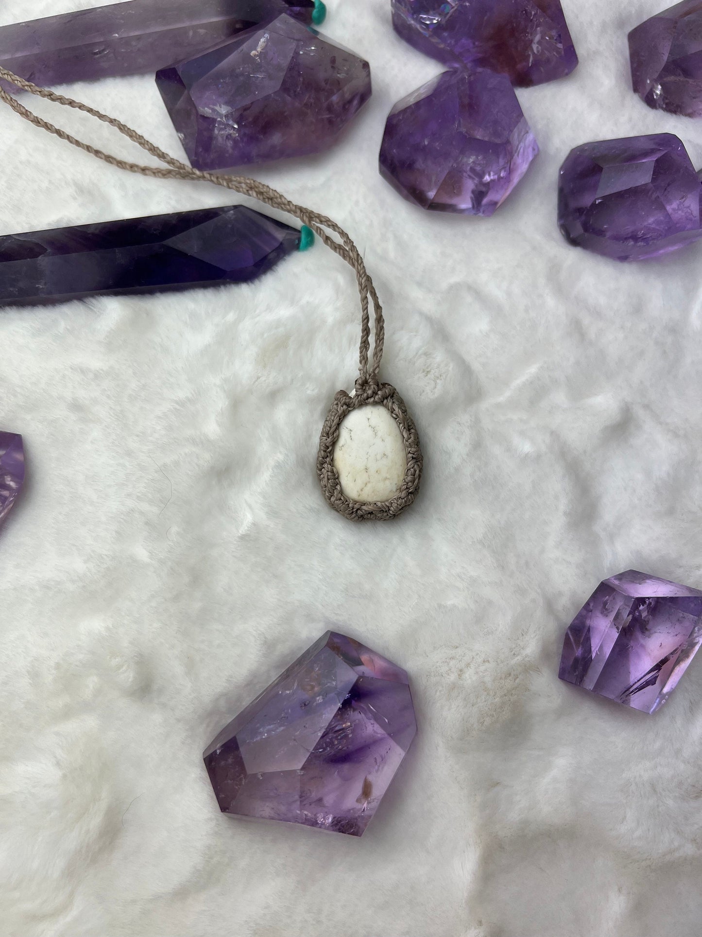Magnesit Makramee Kette