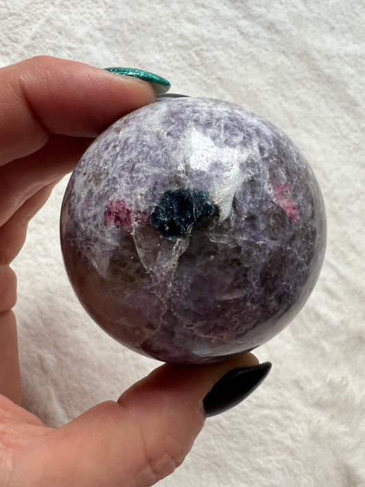 Seltene Unicorn Kugeln mit Indigolith (blauem Turmalin)