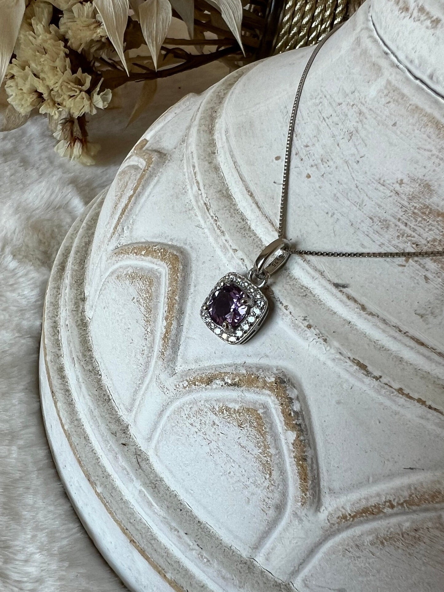 Amethyst/Moissanite Kettenanhänger 925 Silber