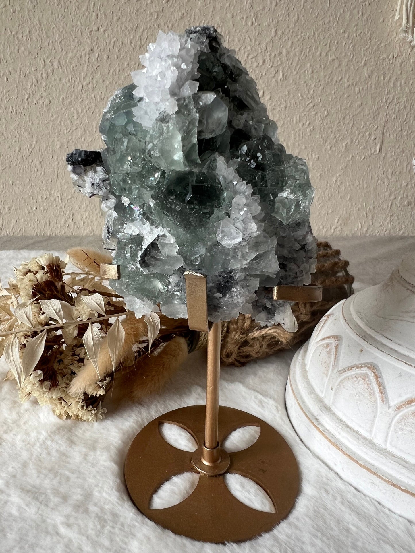 Fluorit Cluster auf Ständer