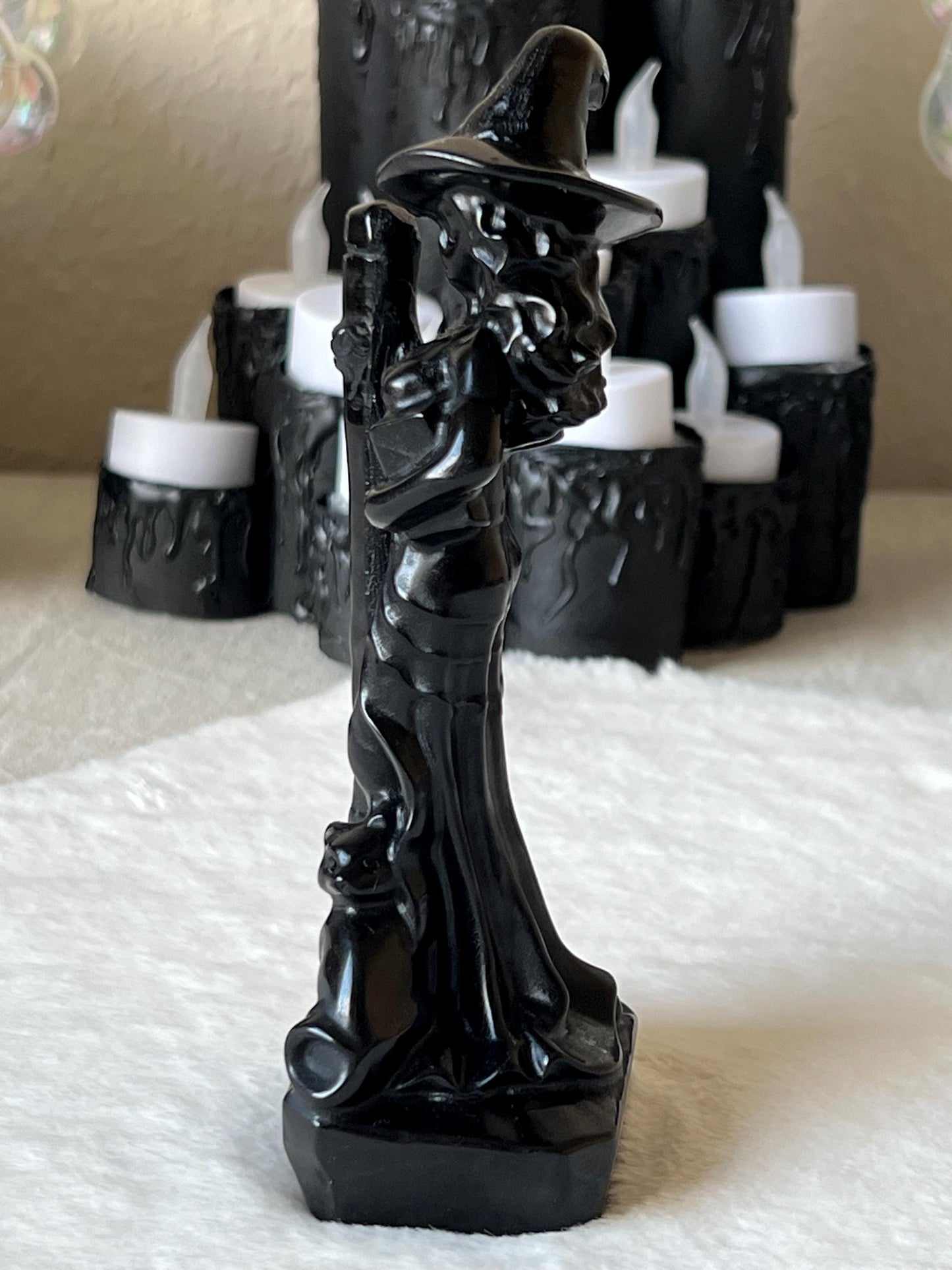 Obsidian Hexe