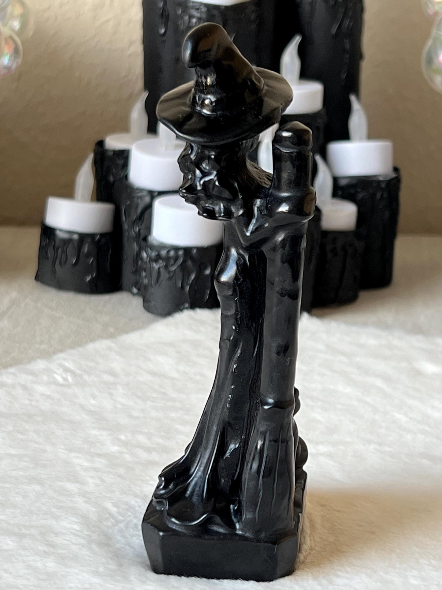 Obsidian Hexe