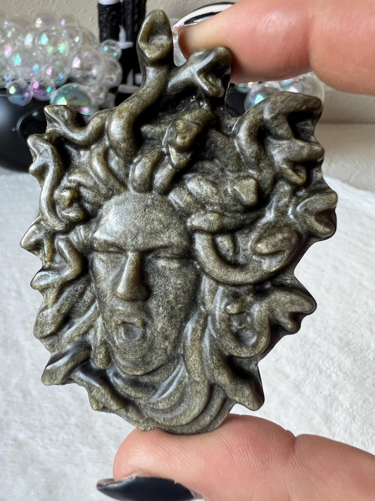Gold- und Silberschein Obsidian Medusa