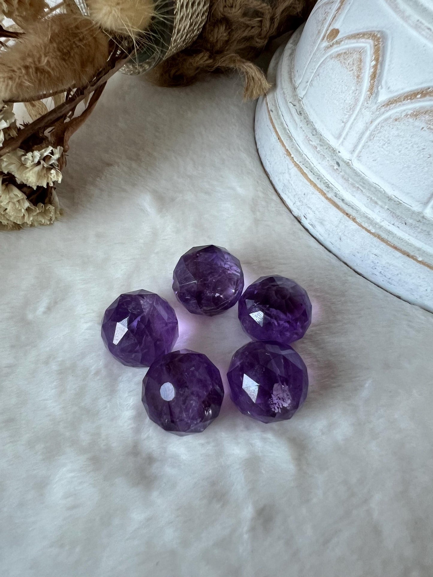Faccettierte Amethyst Kugeln