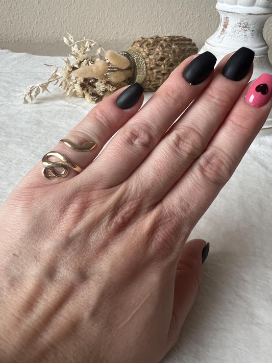 Schlangenring Gold Edelstahl für schlanke Finger