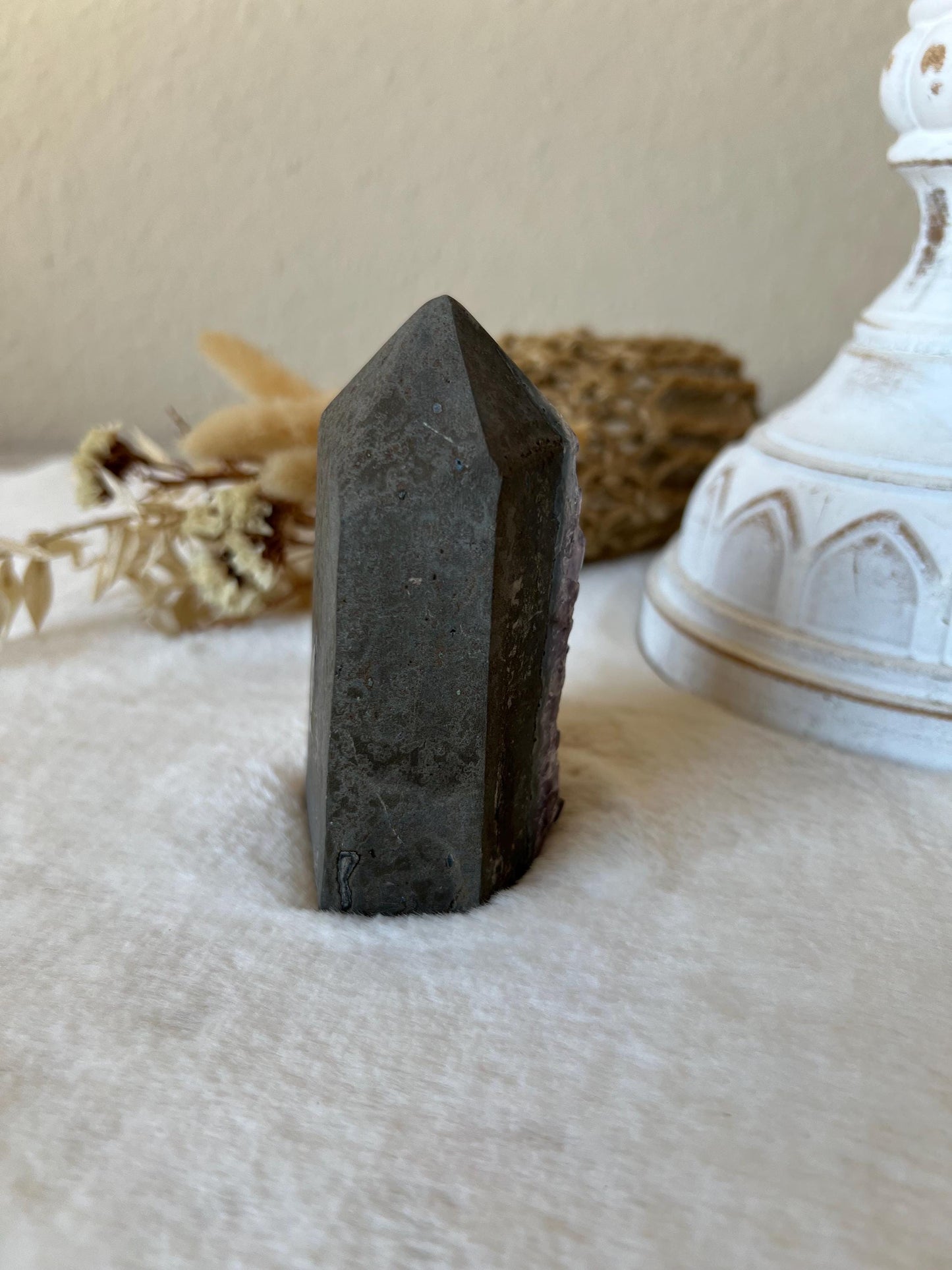 Amethyst Türme tief lila