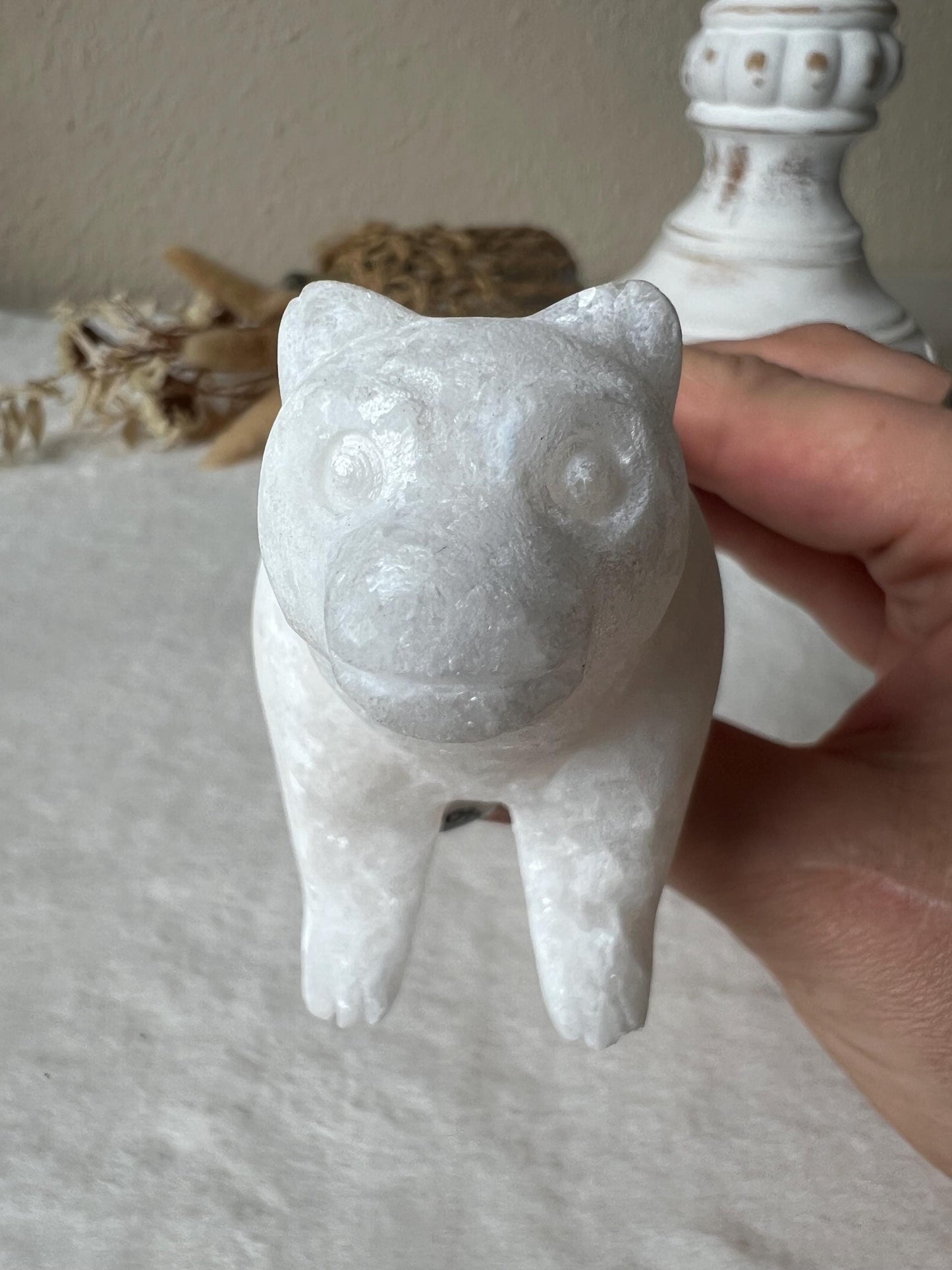 Eisbären aus weißer Jade