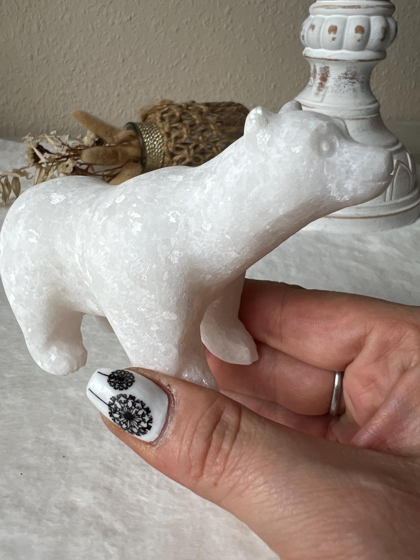 Eisbären aus weißer Jade