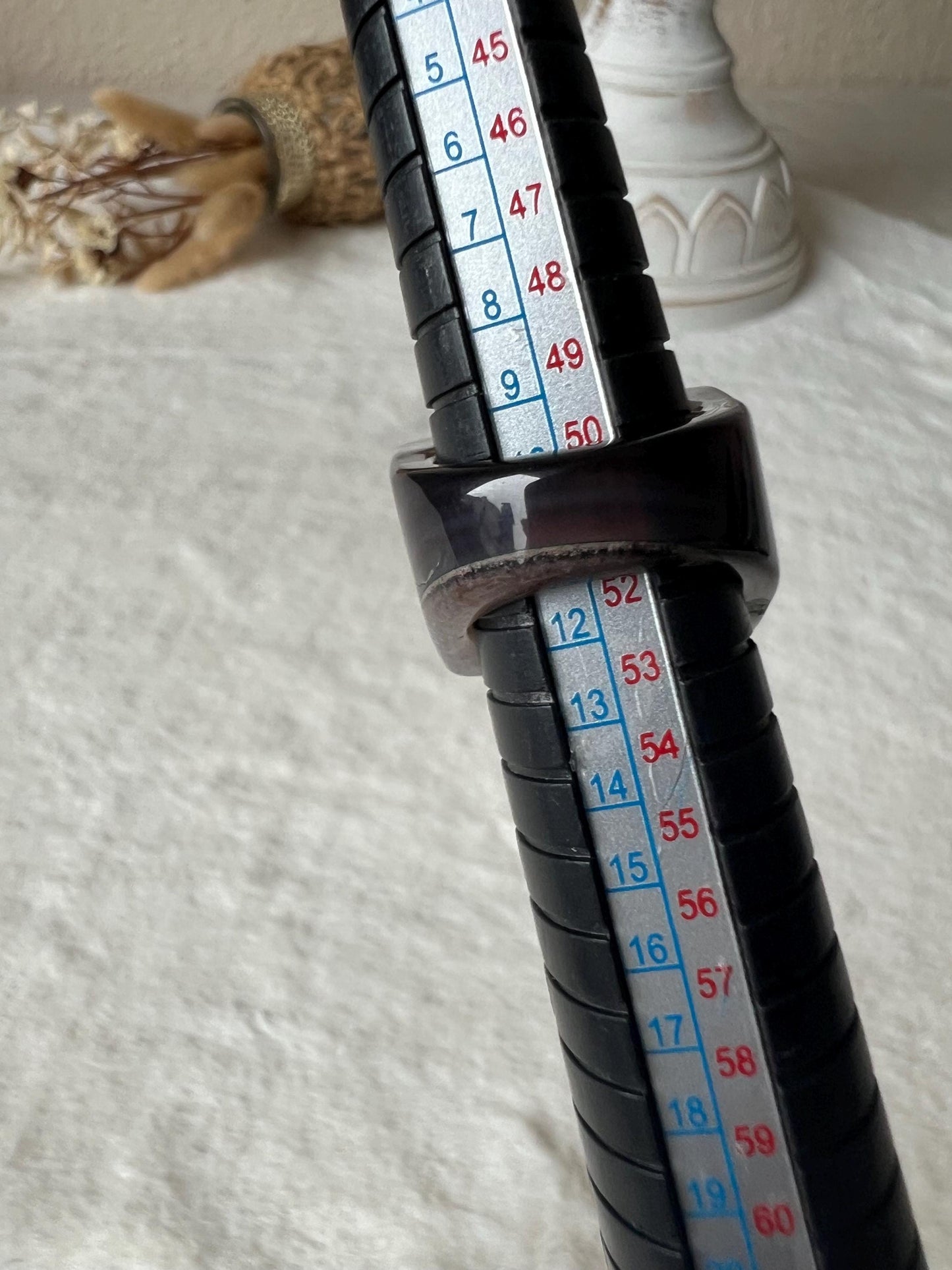 Achat Ringe dunkel mit Bänderung