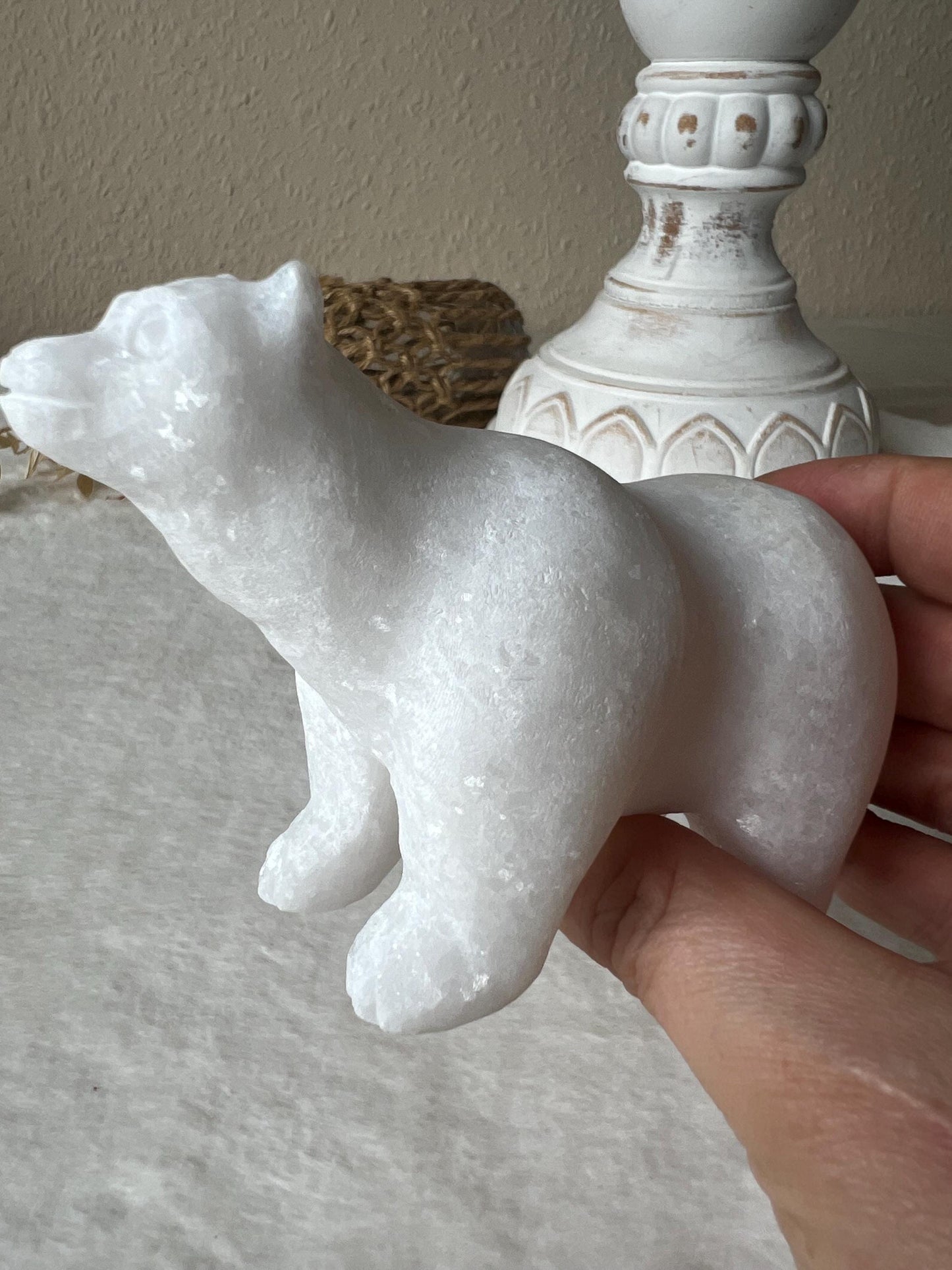 Eisbären aus weißer Jade
