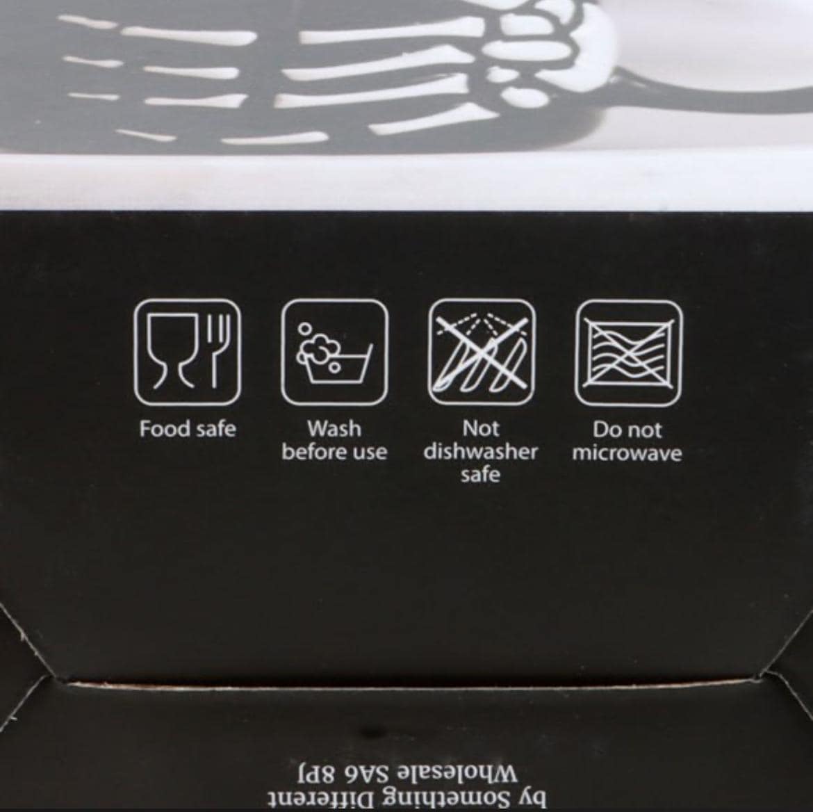 Skeletthand Tasse / Skeleton Hand Mug