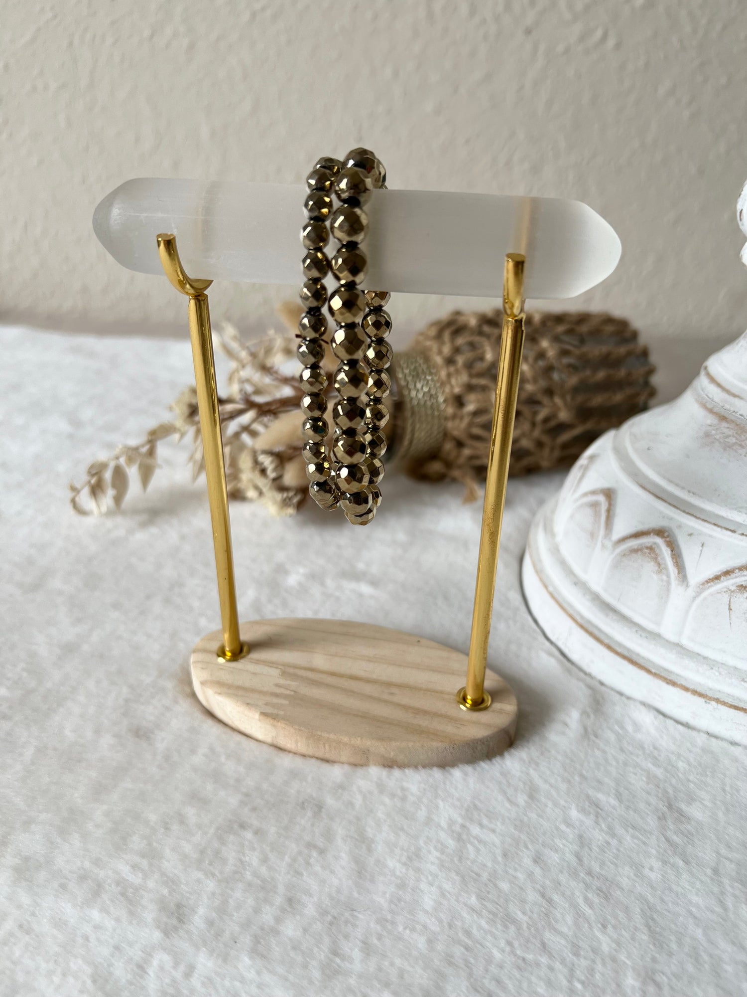 Armbandhalter und Schalen
