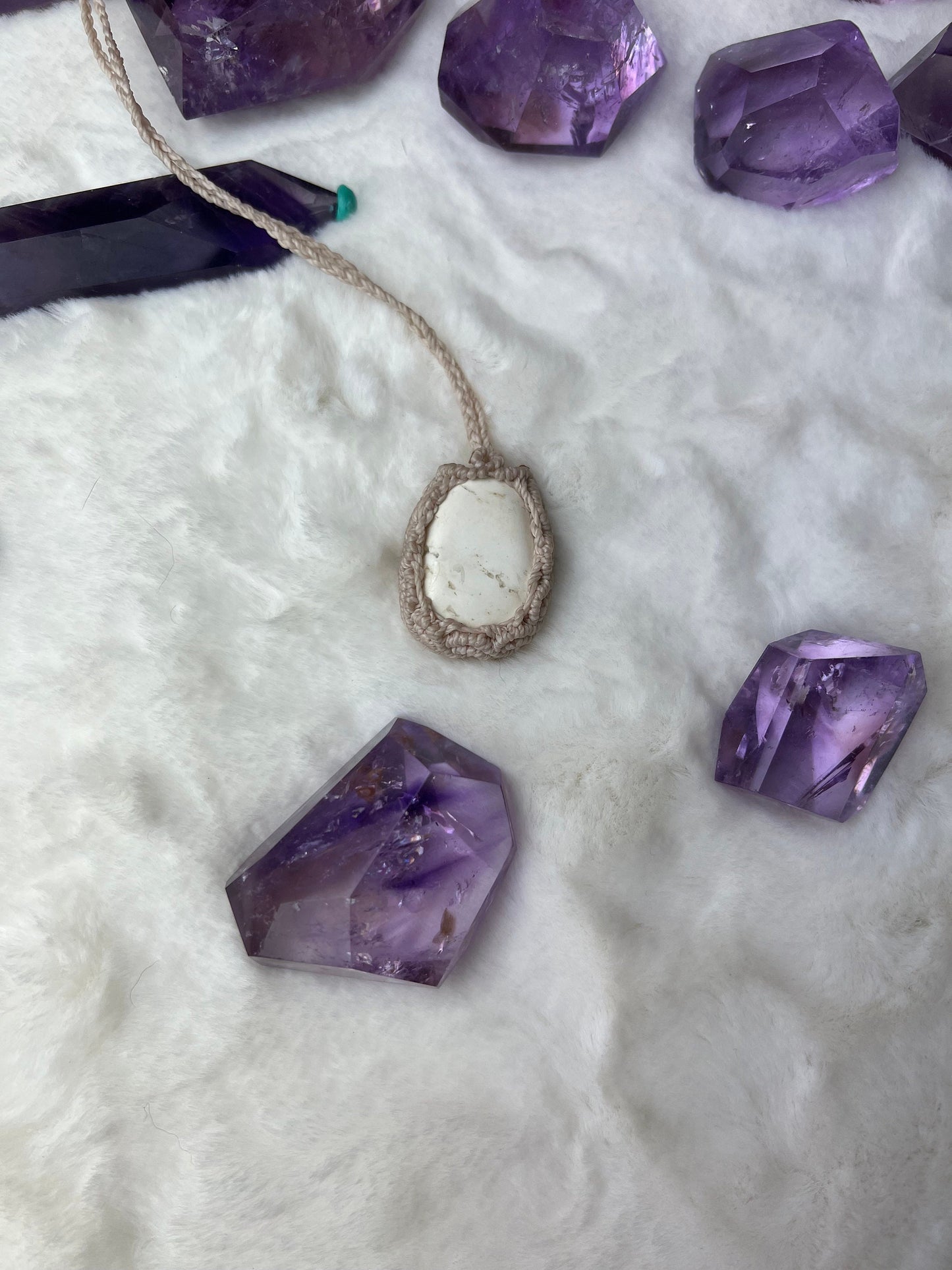 Magnesit Makramee Kette