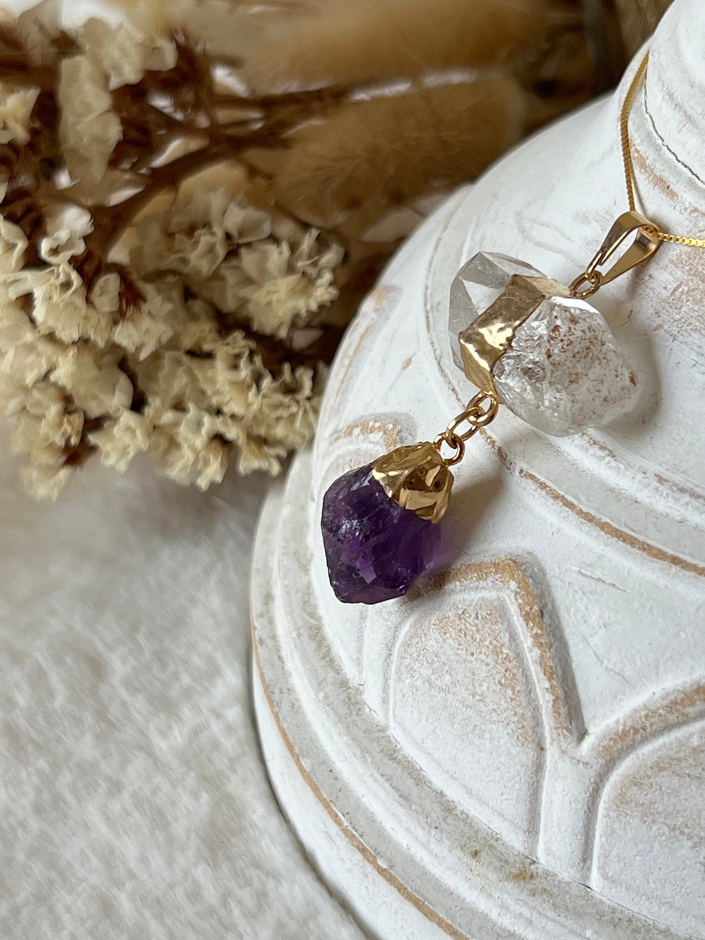 Bergkristall mit Amethyst Anhänger goldfarben galvanisiert
