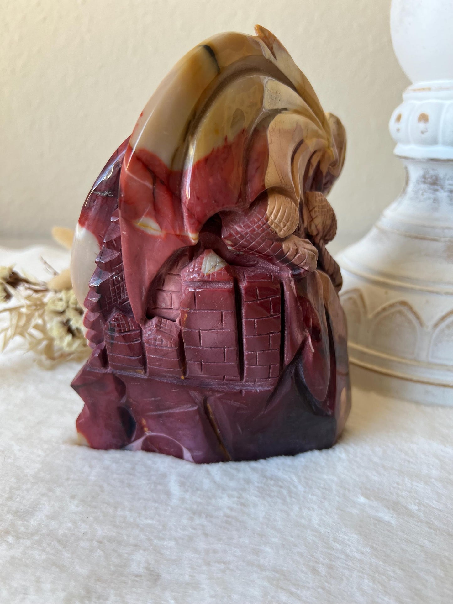 Mookait Drachen Carving