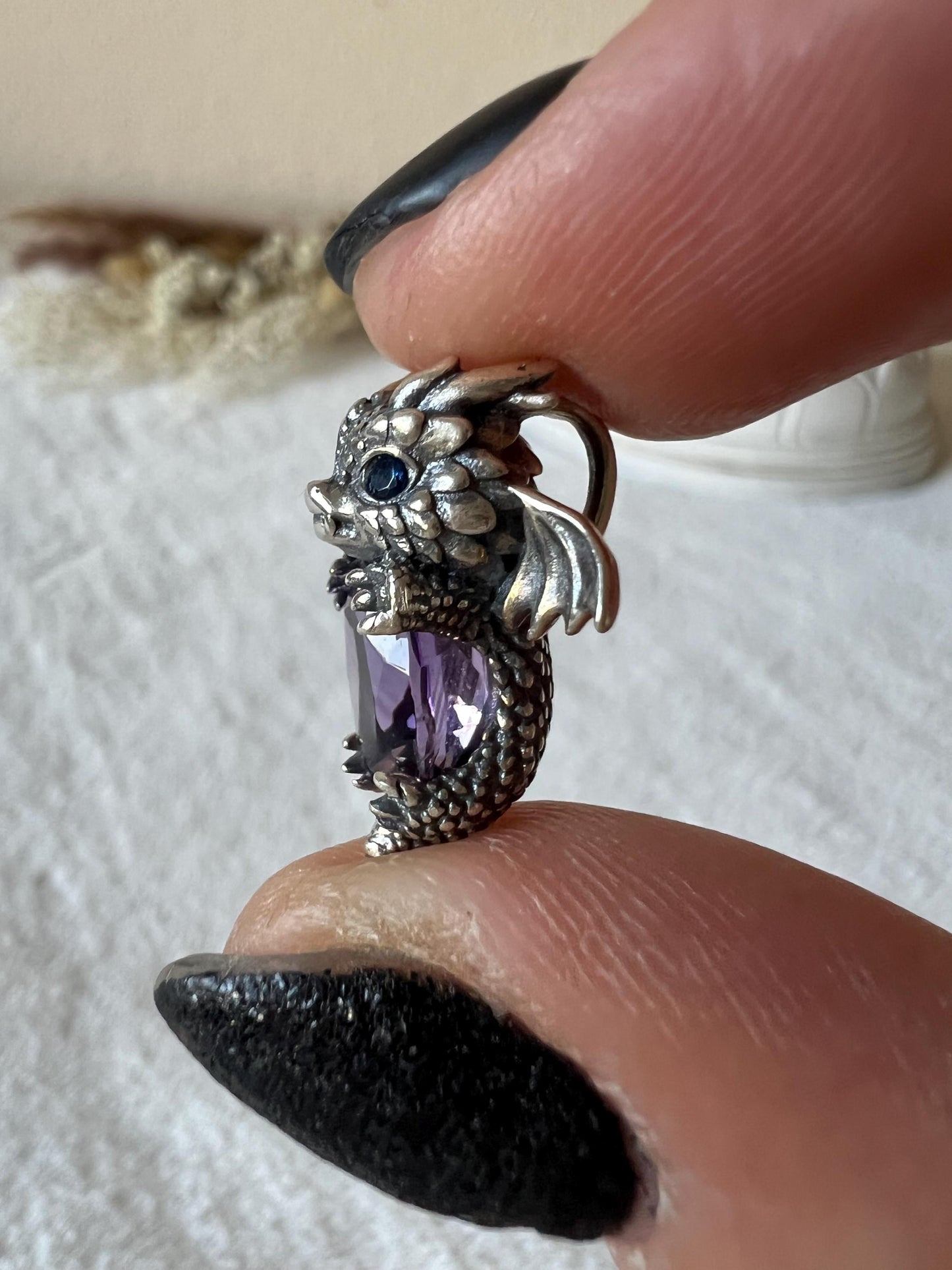 Drachen Kettenanhänger Obsidian und Amethyst 925 Silber