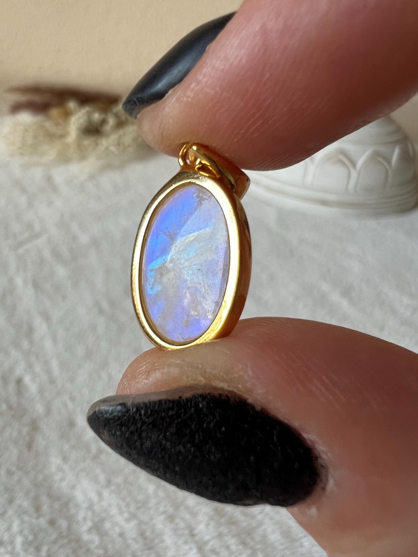 Mondstein Kettenanhänger 925 Silber/18k vergoldet oval