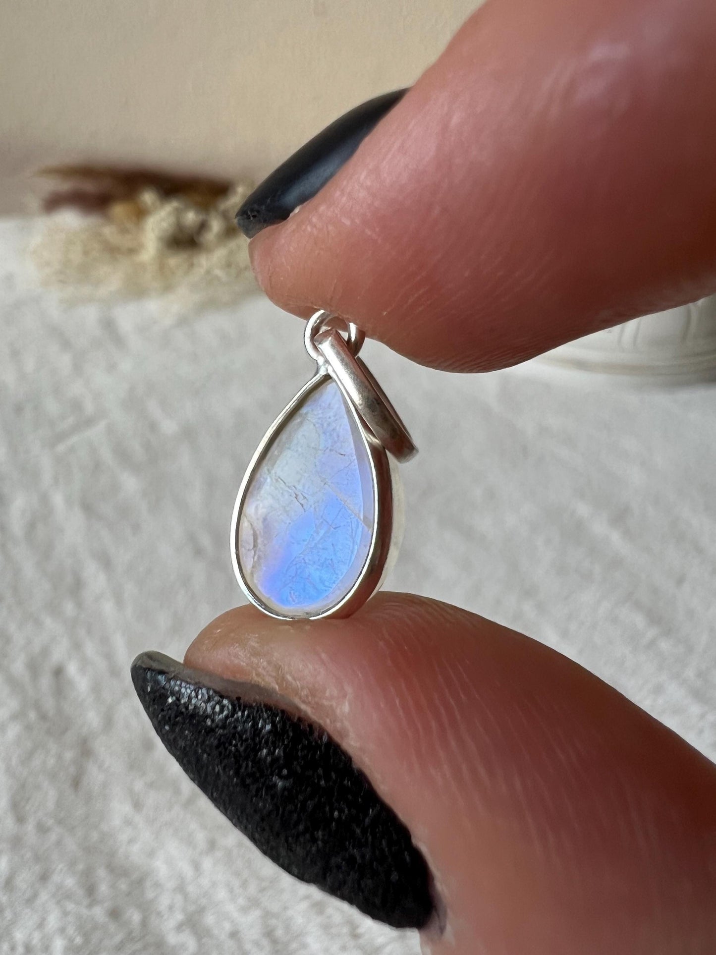 Mondstein Kettenanhänger 925 Silber oval klein