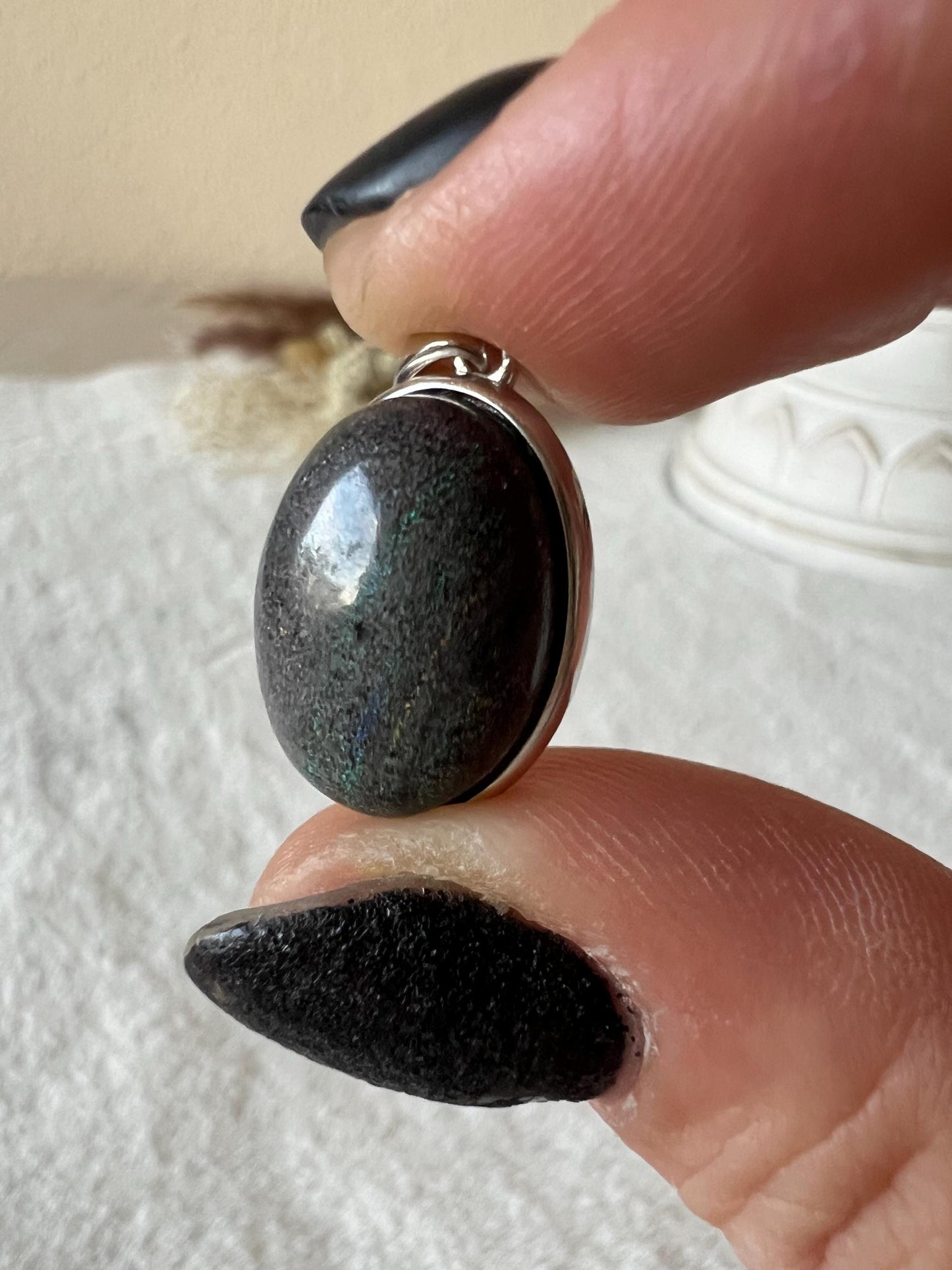 Schwarzer Opal Kettenanhänger 925 Silber