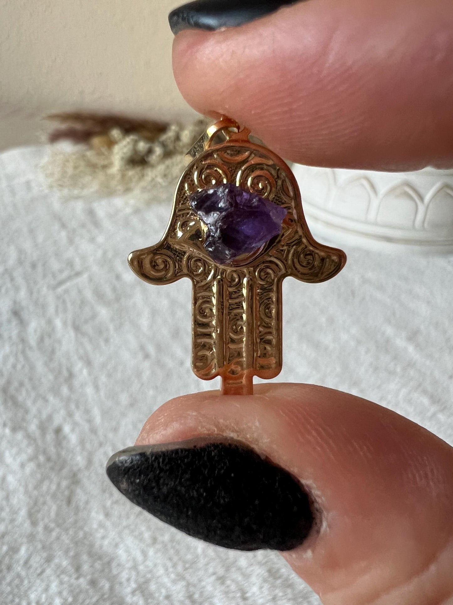 Amethyst Hamsahand Kettenanhänger Gold galvanisiert