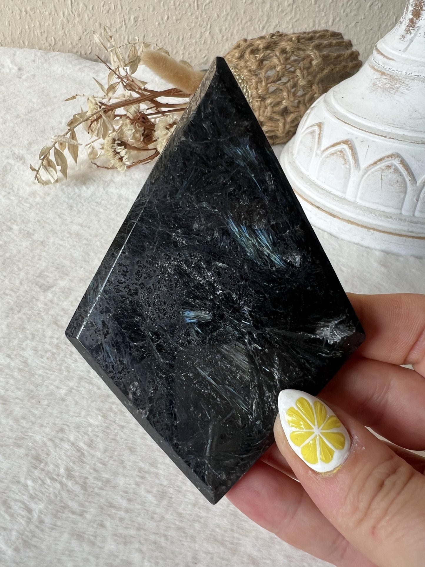 Astrophyllit / Firework Stone – Diamantenform