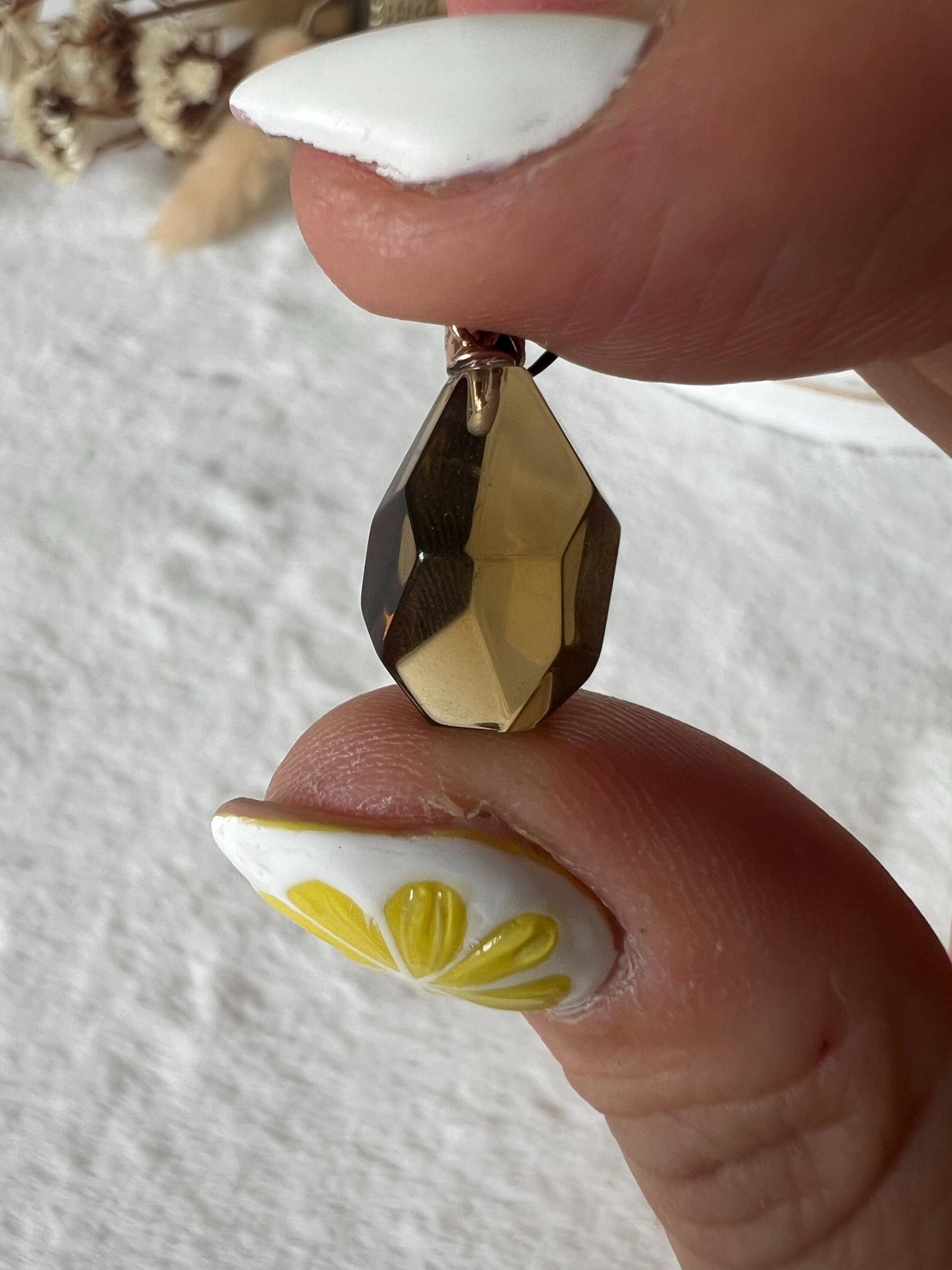 Whisky Citrin Kettenanhänger – facettierte Freiform in Roségold