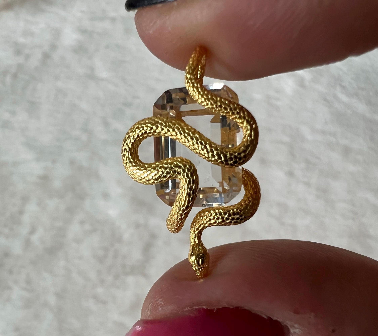 Schlangenanhänger mit faccettierten Bergkristall 925 Silber/18k vergoldet