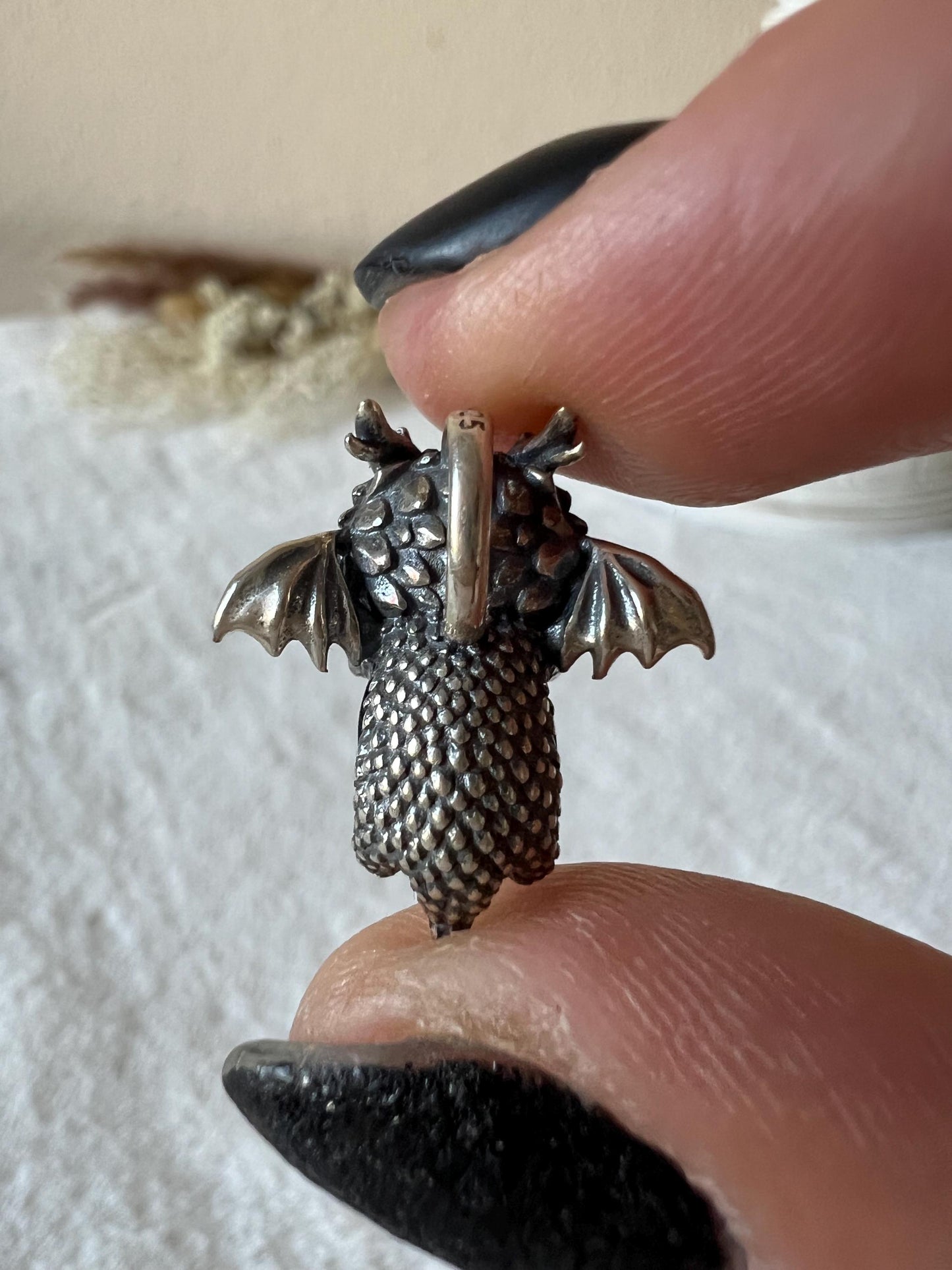 Drachen Kettenanhänger Obsidian und Amethyst 925 Silber
