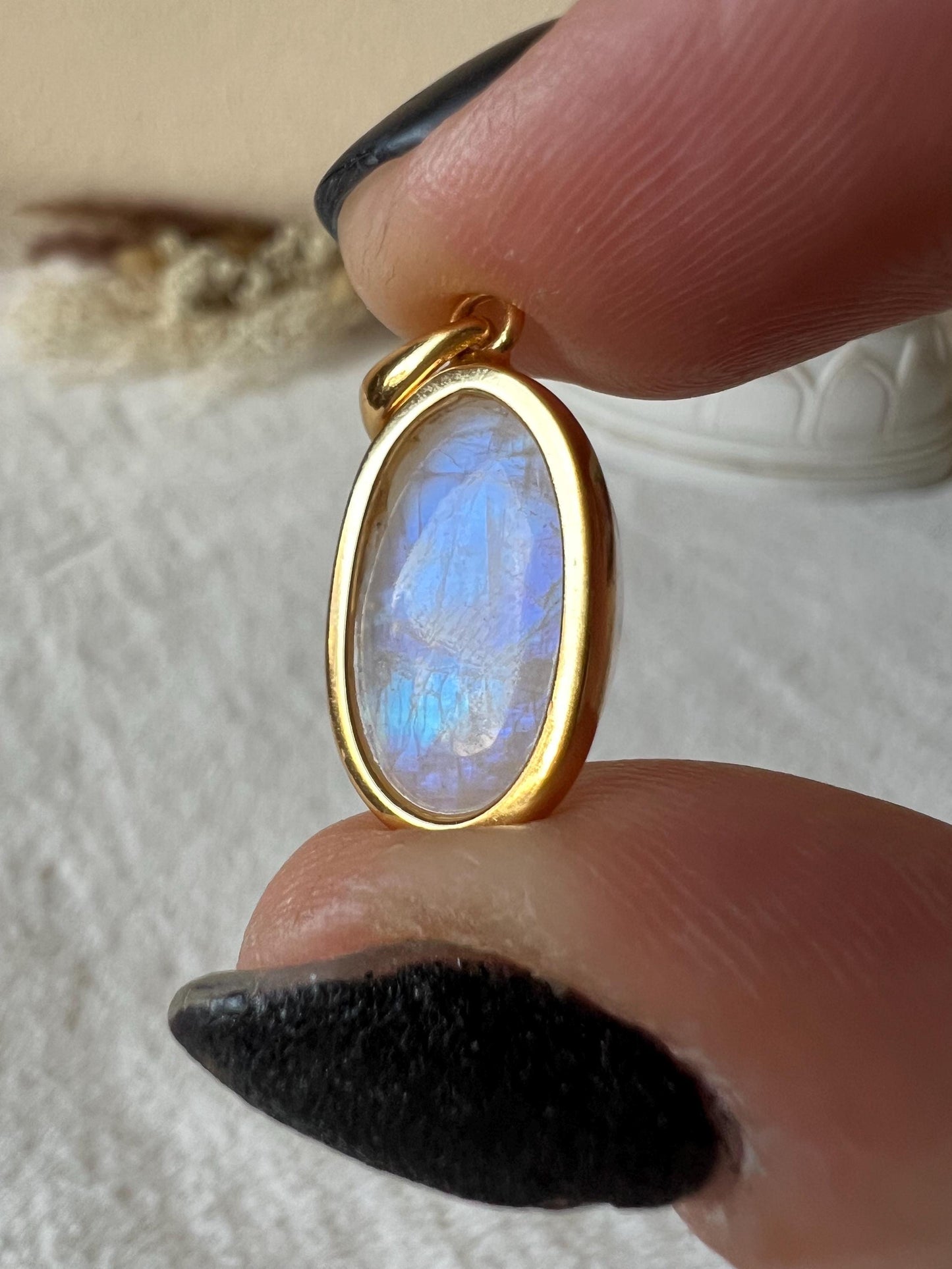 Mondstein Kettenanhänger 925 Silber/18k vergoldet oval