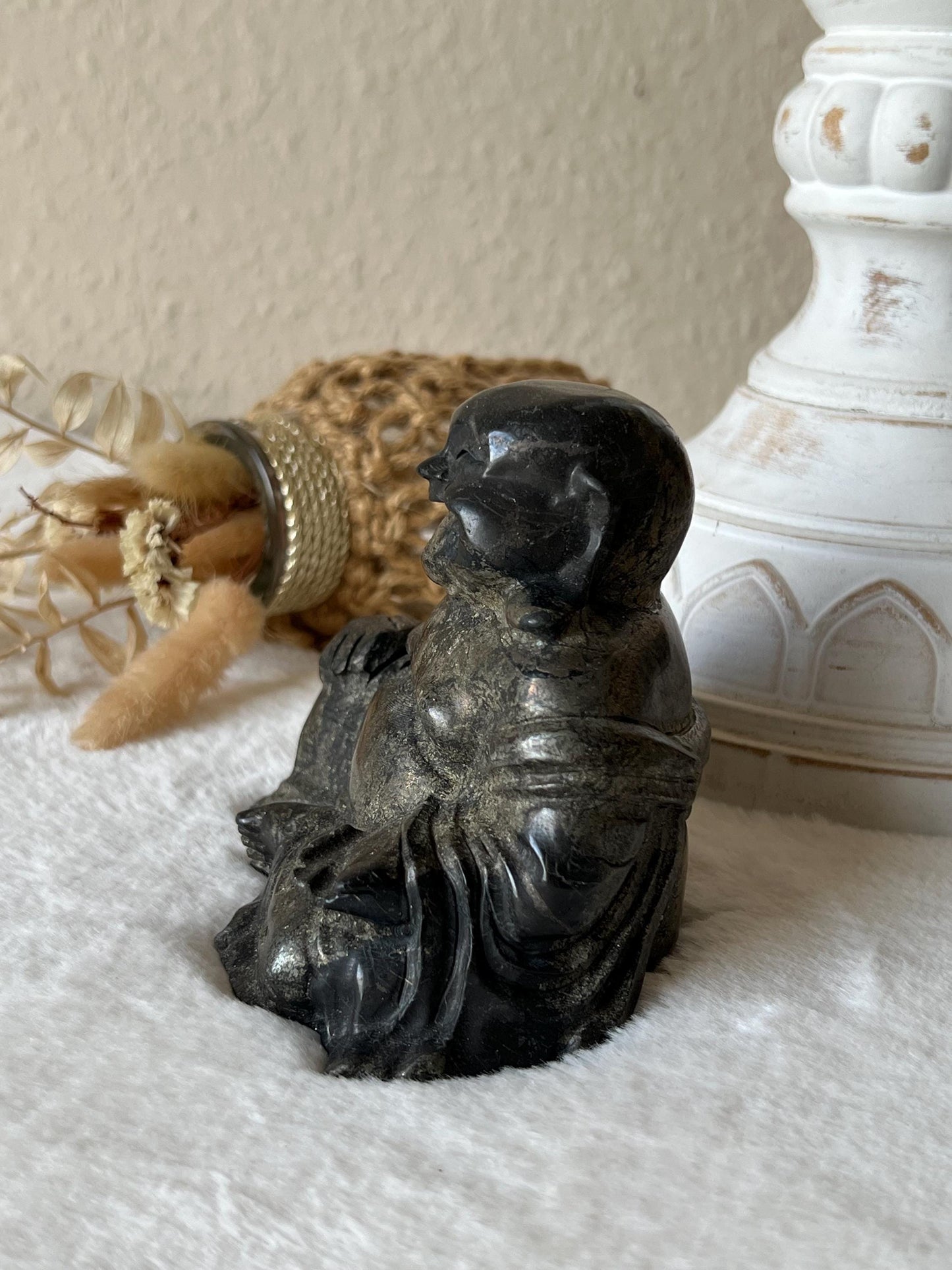 Pyrit lachender Buddha