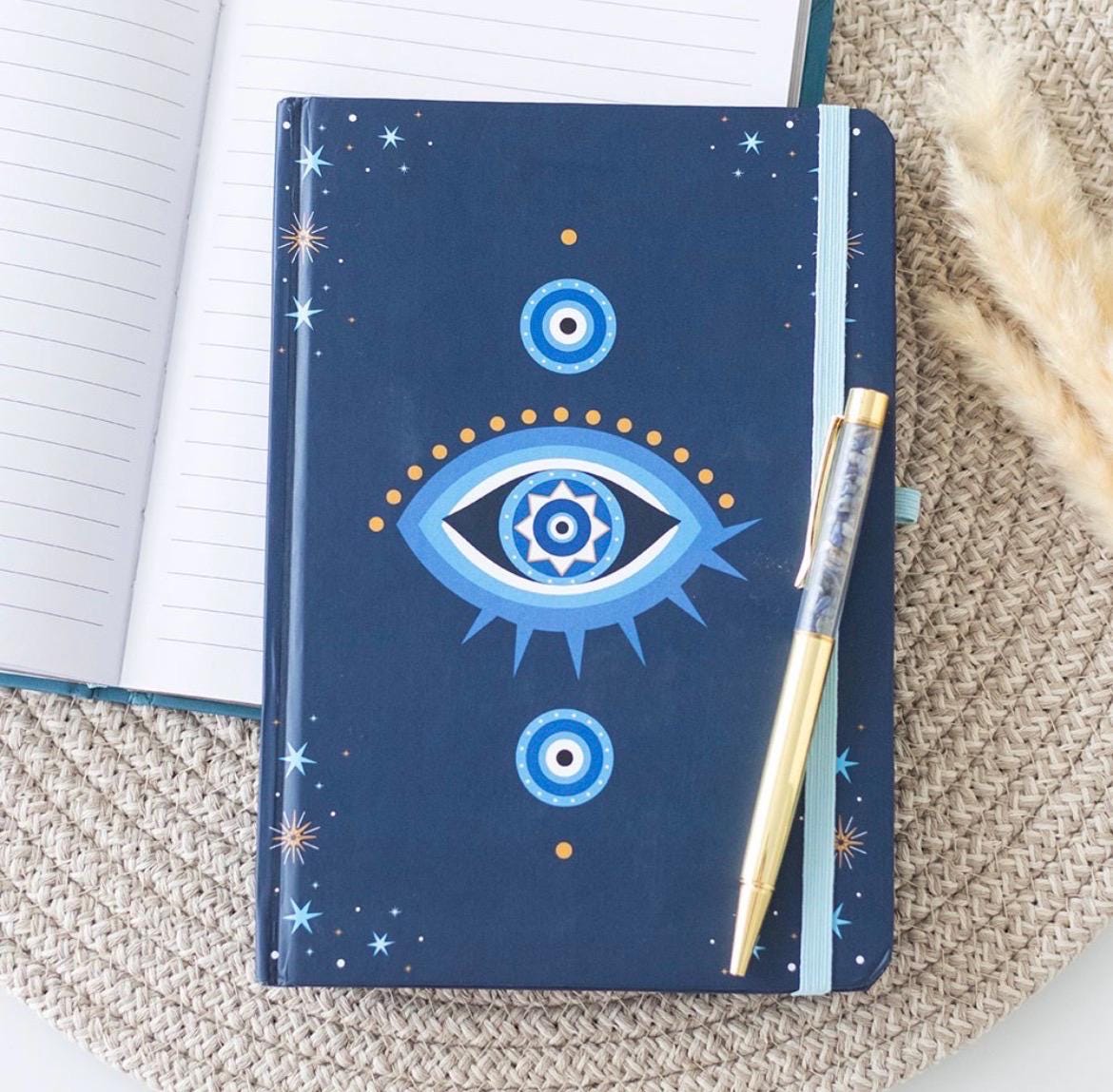 Hamsa oder Evil Eye Notizbuch mit Sodalith-Kugelschreiber