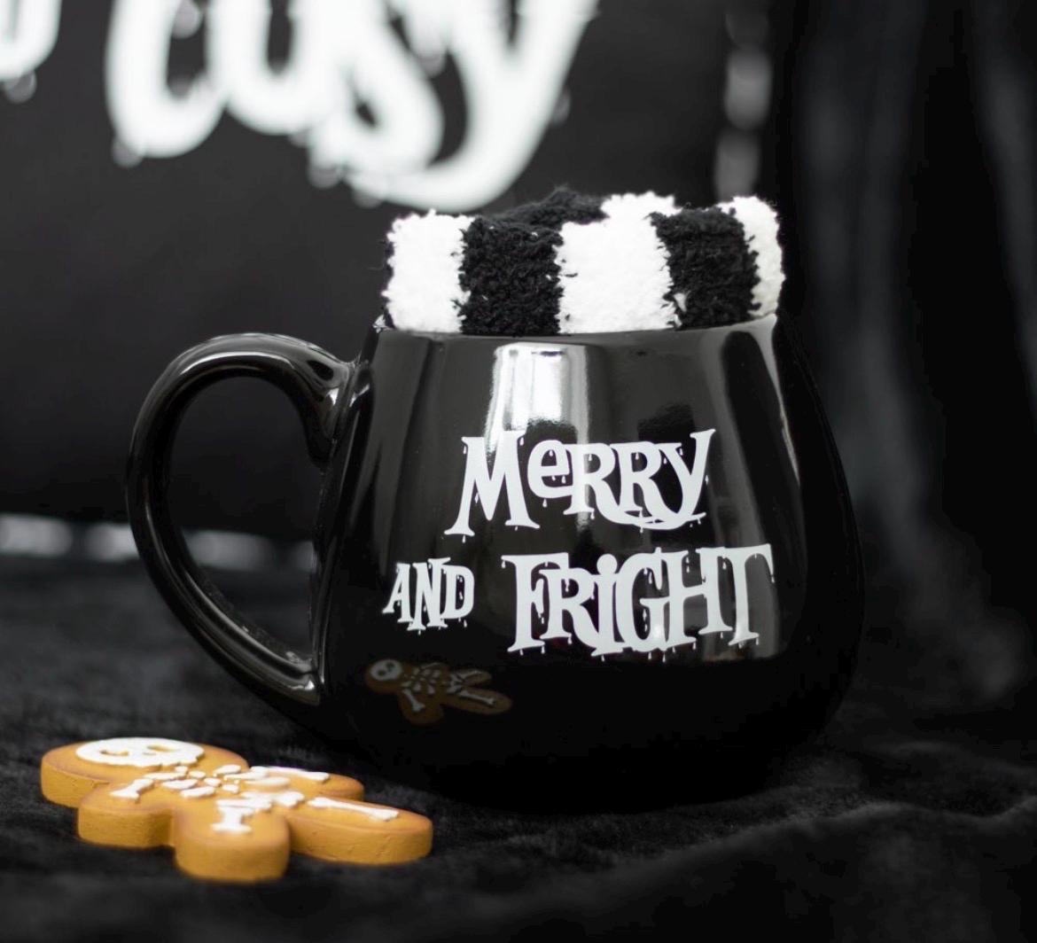 Merry and Fright Tasse | Gothic Weihnachtstasse | Halloween Christmas Mug | Goth Mug | Spooky Christmas | Horror Tasse | Weihnachtsgeschenk