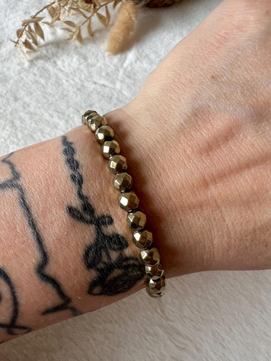 Hämatit Armband | Vergoldetes Hämatit Armband | Facettierter Hämatit | Goldfarbenes Edelstein Armband | Hämatit Schmuck | 6mm