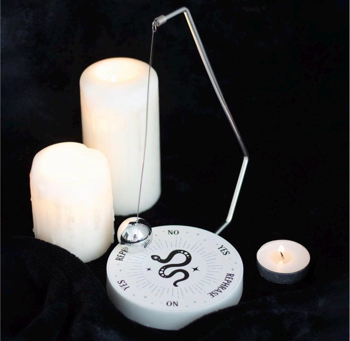 Pendel Set mit Entscheidungsboard und Metallpendel | Spirit Board, Mond, Pentagramm, Schlange, Future Hands & Ouija Style