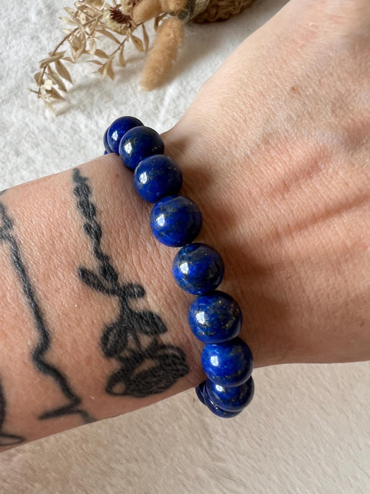 Lapis Lazuli Armband 10 mm | Hochwertiger Naturstein | Edelstein Armband Blau | Stein der Weisheit | Handgefertigter Kristallschmuck | Lapis
